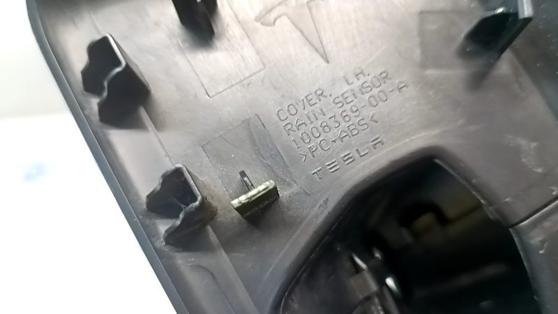 Capac oglindă interioară pentru Tesla Model S 12-15 pre-restaurat, tip 2, 2 piese, zăvoare rupte