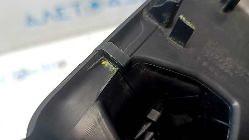 Capac oglindă interioară pentru Tesla Model S 12-15 pre-restaurat, tip 2, 2 piese, zăvoare rupte