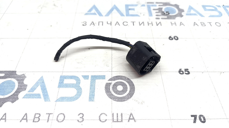 Фишка на сигнал предупреждающий BMW 3 F30 16-18 16-18 PHEV