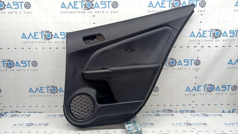 Ornamente ușă spate dreapta Toyota Prius 50 16-18 negru, inserție neagră, cotiera piele neagră, zgârieturi, denivelări