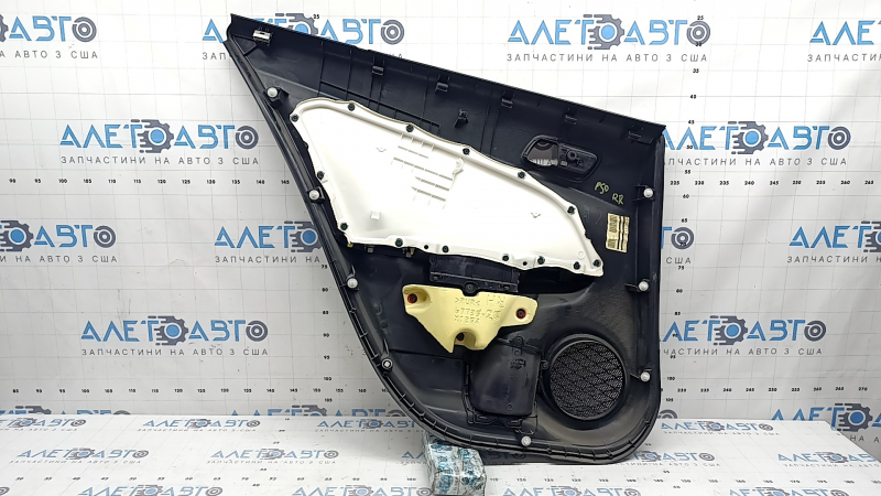 Ornamente ușă spate dreapta Toyota Prius 50 16-18 negru, inserție neagră, cotiera piele neagră, zgârieturi, denivelări