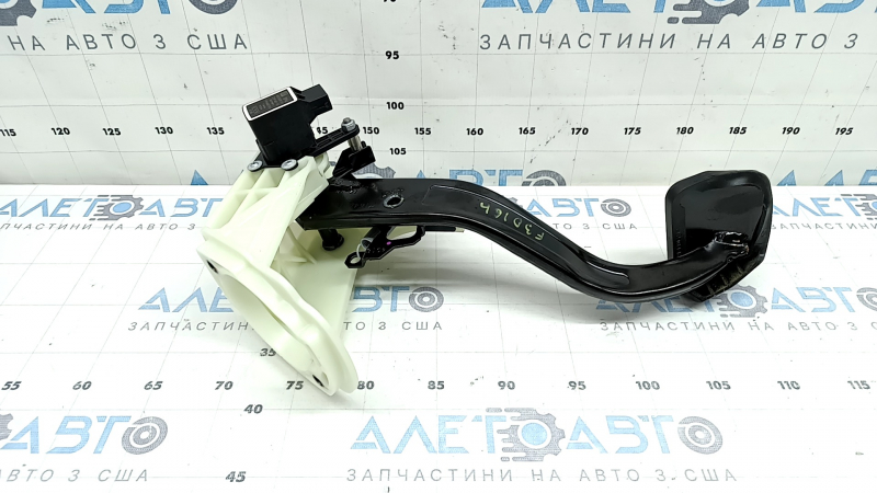 Педаль тормоза BMW 3 F30 17-18 PHEV с датчиками