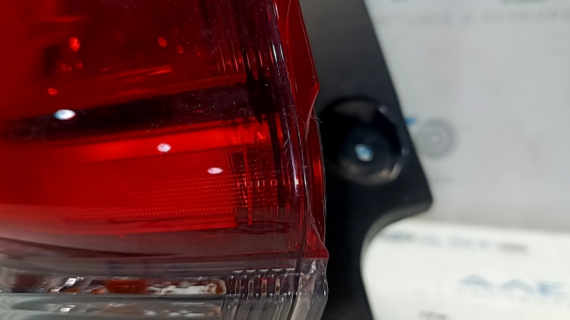 Фонарь внешний крыло левый Nissan Rogue 17-20 нет фрагмента