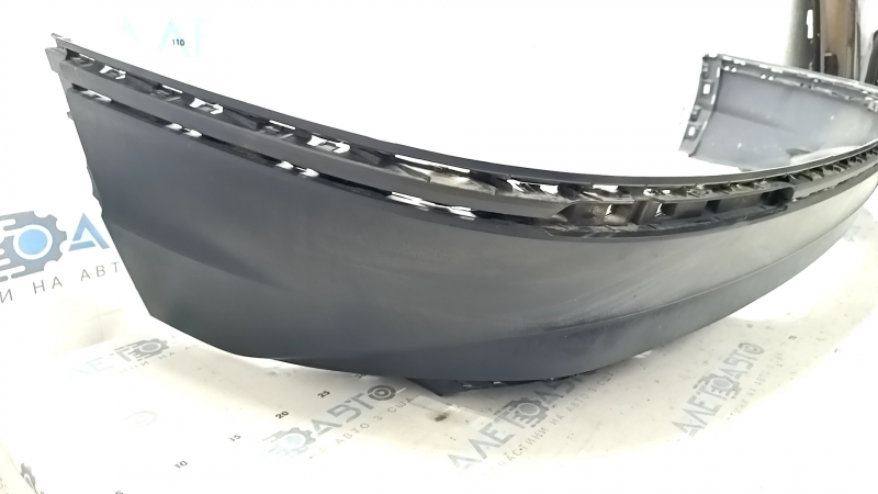 Bara spate netratată, partea inferioară, VW Tiguan 18-21, structură, mulaje cromate, zgârieturi