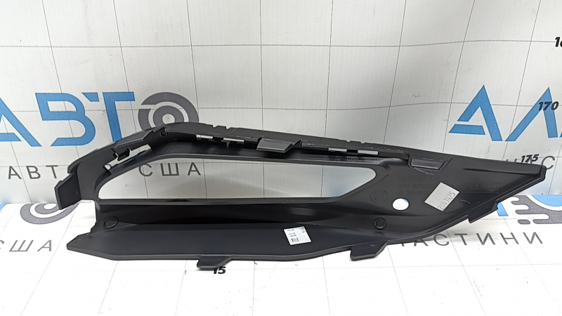 Ramă proiectoare ceață stânga pentru BMW X7 G07 19-22, negru lucios, M-Sport