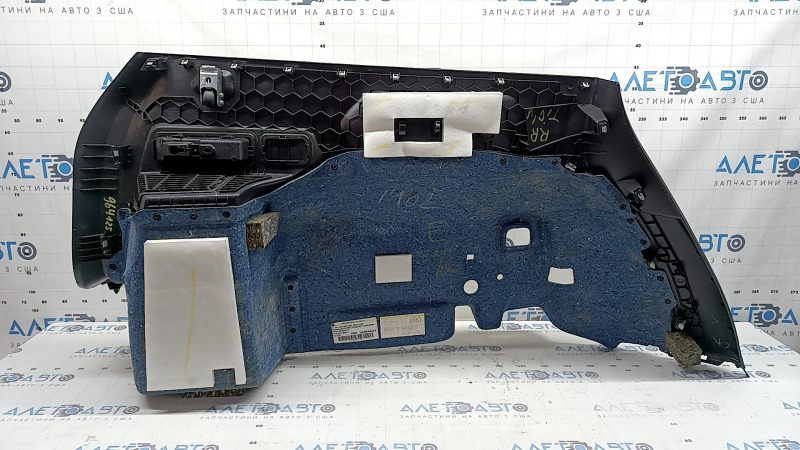 Ornamente arc dreapta pentru VW Tiguan 18-24, negre, sub 2 rânduri, zgârieturi