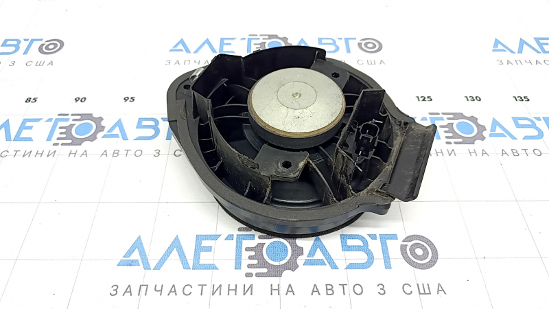 Динамик задний левый Chevrolet Volt 16-