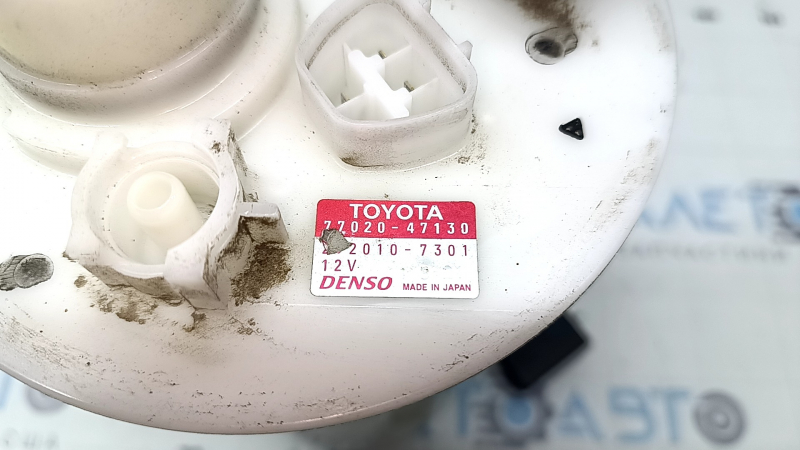 Топливный насос бензонасос Toyota Prius 50 16-19 FWD