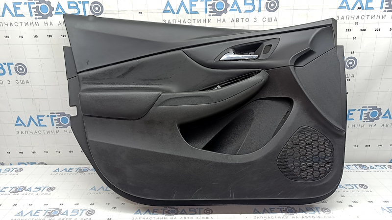 Обшивка двери карточка передняя левая Chevrolet Volt 16- черная, с черной вставкой кожа, подлокотник кожа черная, с ручкой, без накладки и кнопок, царапины