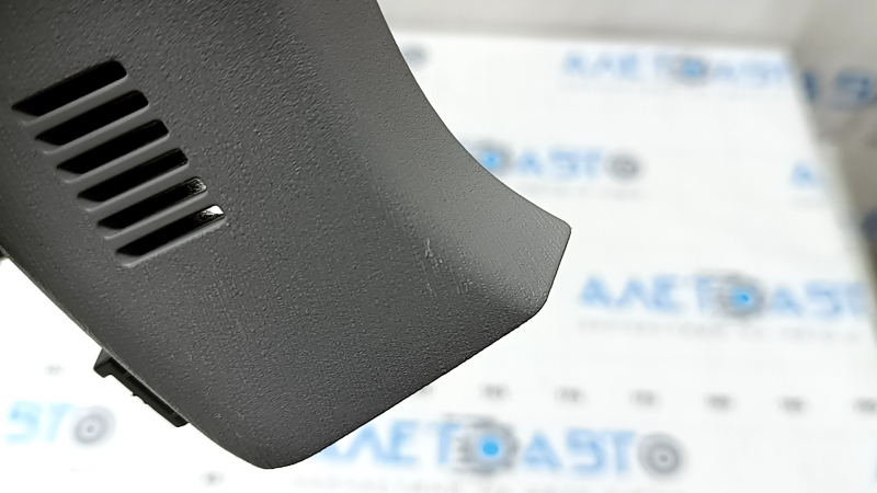 Ornamente panou frontal Toyota Prius V 12-17, centru stânga jos, gri, zgârieturi