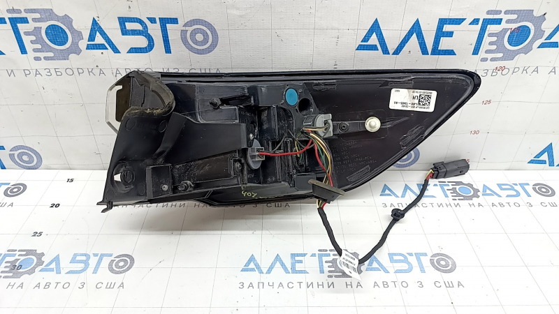 Lampă halogenă aripă exterioară Ford Escape MK4 20-22, stânga, zgârieturi