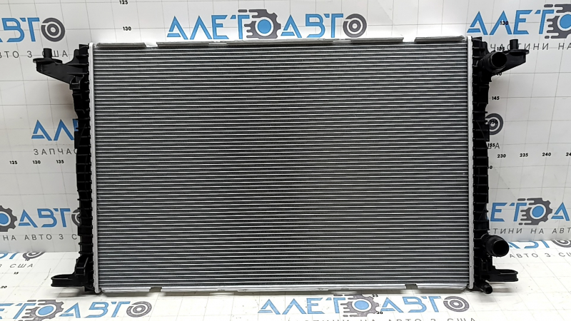 Radiator de răcire cu apă Audi Q5 80A 18-24 2.0T, MHEV