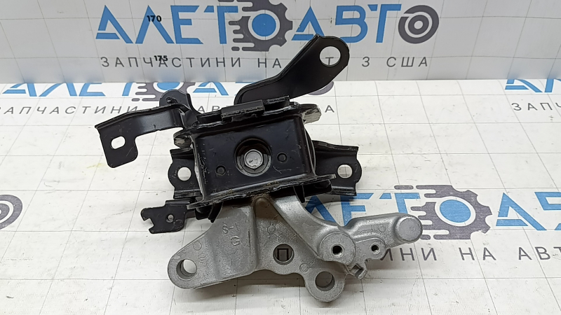 Подушка двигателя правая Toyota Avalon 19-22 3.5