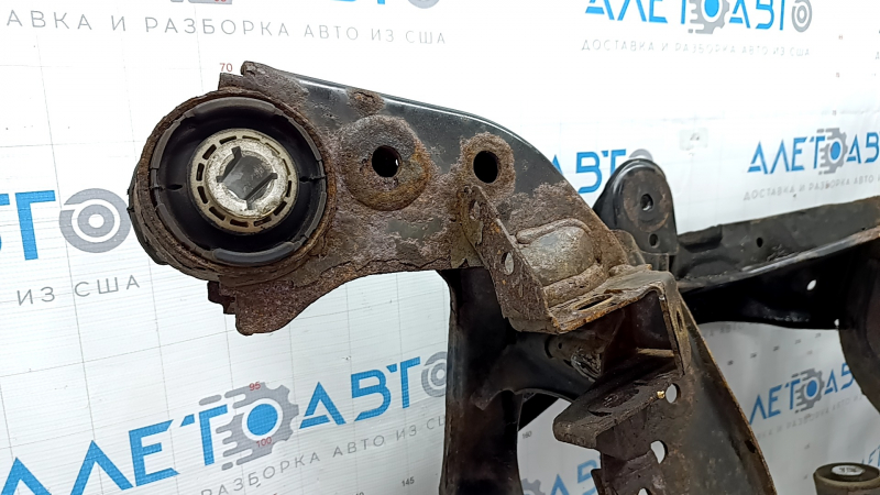 Подрамник задний Volvo XC90 16-22 T8 под пневму, ржавый