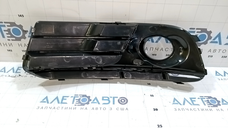 Нижняя решетка переднего бампера правая Audi Q5 8R 13-17 рест, мат+глянец хром, под птф, тип 2