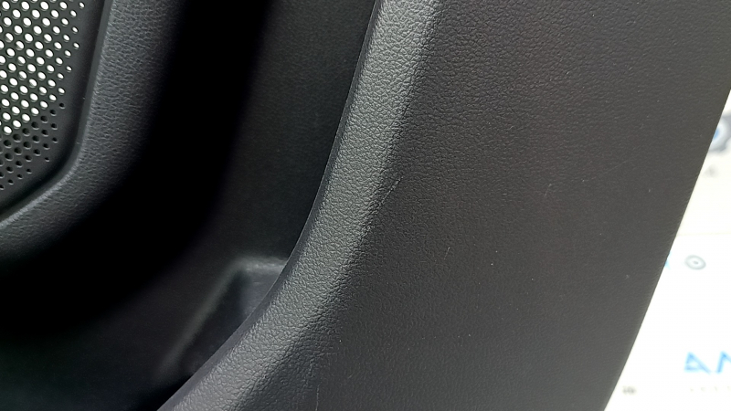 Panou ornamental ușă, spate stânga, Ford Escape MK4 20-22, negru cu inserție din plastic negru, cotieră din piele neagră, cu mâner, zgârieturi, suport rupt