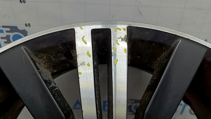 Jantă R18 x 7J ET43 VW Tiguan 18-24, culoare bordură ușoară