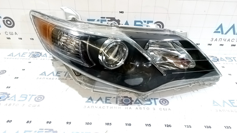 Фара передняя правая Toyota Camry v50 12-14 голая usa SE