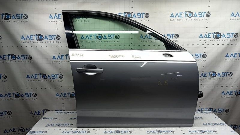 Дверь в сборе передняя правая Audi A4 B9 17-18 серебро LZ7G, keyless, крашена 0,15