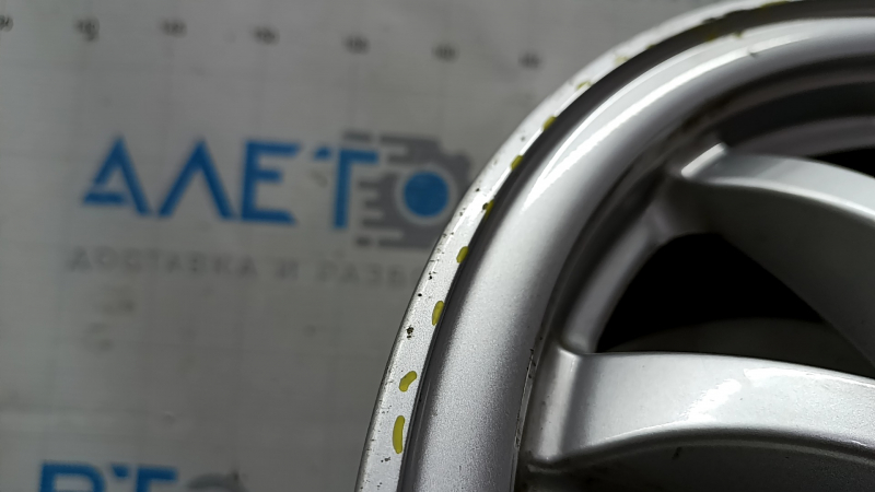 Диск колесный R16 X 6.5J ET39 Toyota Prius V 12-17 легкая бордюрка