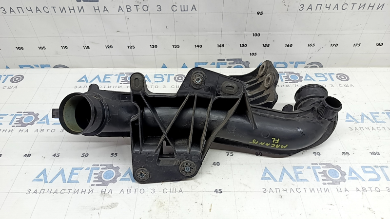 Teava intercooler stanga secunda Porsche Macan 17-18 2.0T plastic