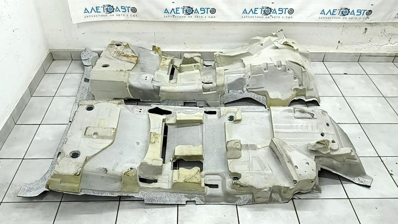 Covoraș de podea negru Audi A6 C8 19-19, gata de curățat