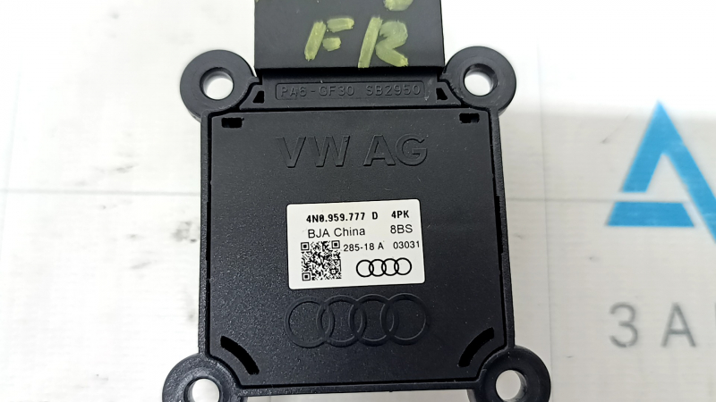 Управление поясничной подпорки водительского сиденья Audi A6 C8 19-25 черное