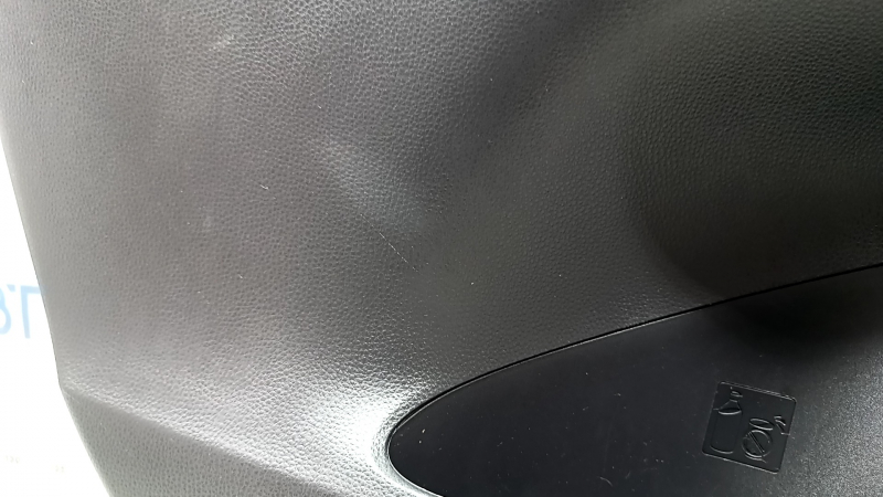 Panou ornamental ușă spate stânga Toyota Venza 21-22 XLE, piele neagră Limited cu cusături gri, garnitură gri închis, cu buton, zgârieturi