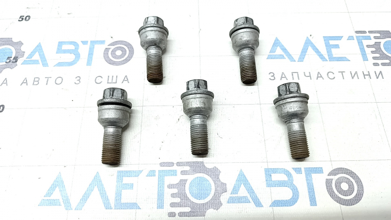 Болт колесный 5шт d17 M14x1.5 Audi Q5 80A 18-25