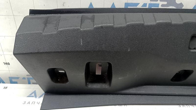 Ornamente portbagaj BMW 3 G20 19-26, negre, zgârieturi, fără dopuri