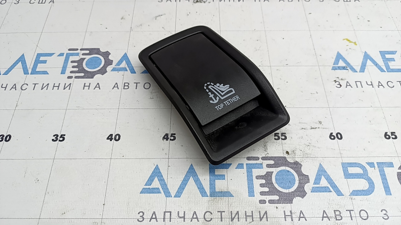 Заглушка крепления детского кресла в задней полке BMW 3 G20 19-26 черная
