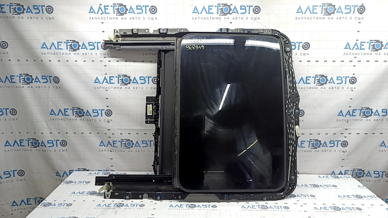 Ansamblu trapă BMW 3 G20 19-26, jaluzea neagră