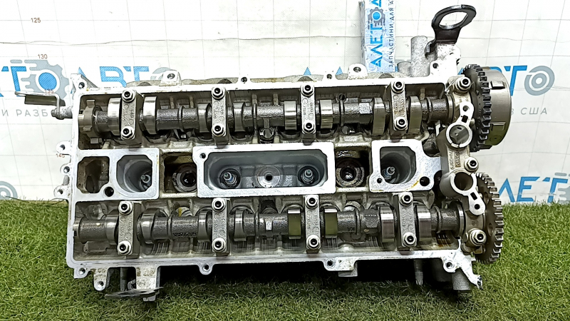Головка блока цилиндров в сборе Ford Escape MK4 20-22 hybrid, plug-In
