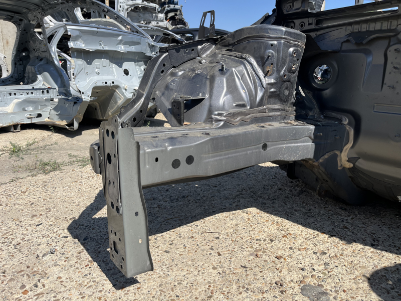 Panou lateral dreapta față pentru Toyota Prius 50 16-22 pe caroserie, grafit