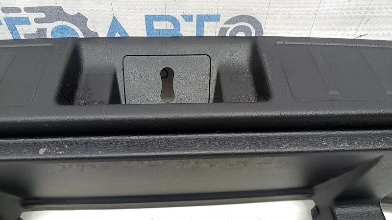 Ornamente portbagaj Mitsubishi Outlander 22-26, negre, zgârieturi