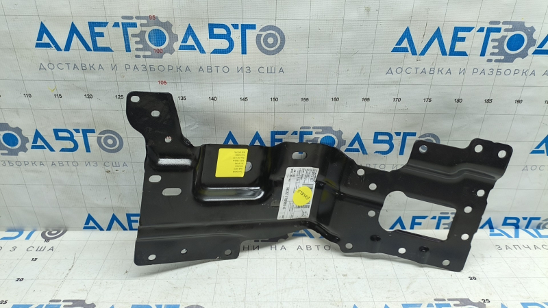 Кронштейн переднего бампера левый Ford F-150 22-25 EV