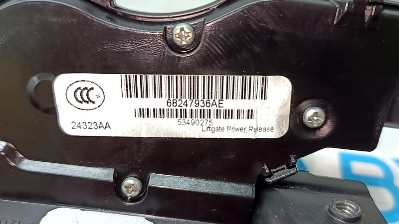 Замок двери багажника Jeep Compass 17-26