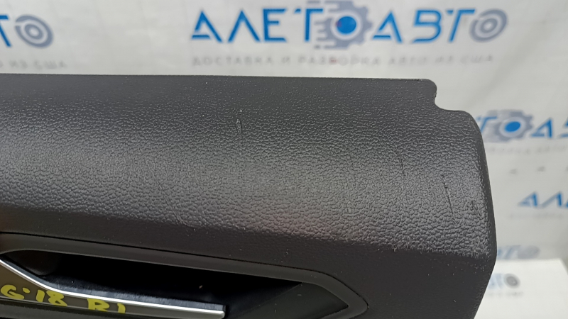 Panou ornamental ușă negru, spate stânga, VW Tiguan 18-20, inserție și cotieră, piele neagră, cu mâner, element de fixare rupt, zgârieturi
