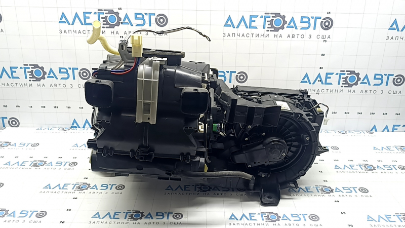 Печка в сборе Toyota Camry v50 12-14 usa под auto, под дефлектор центральной консоли