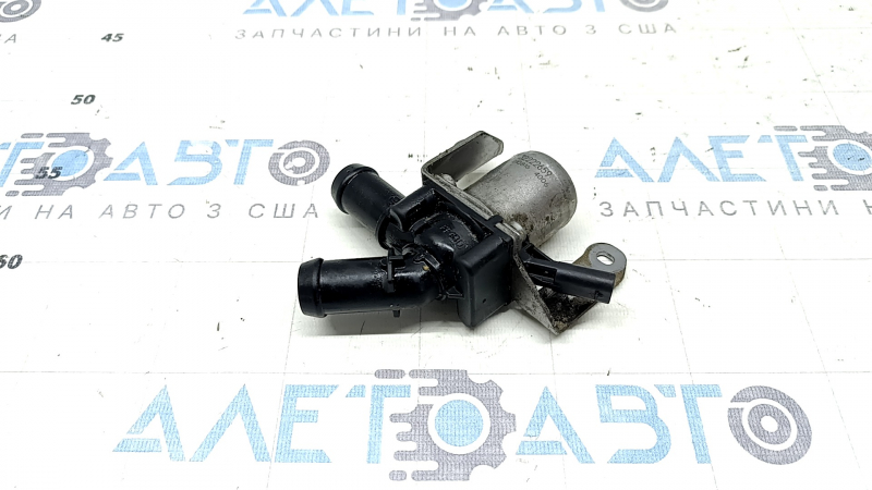Клапан системы охлаждения Volvo XC60 22-26 B5, B6