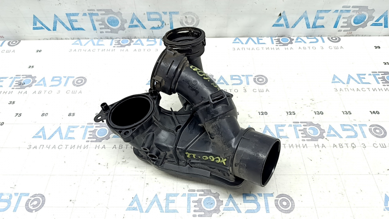 Патрубок интеркулера впуск правый Volvo XC60 22-23 B6
