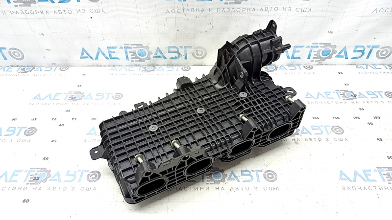 Коллектор впускной Volvo XC60 22-26 B6