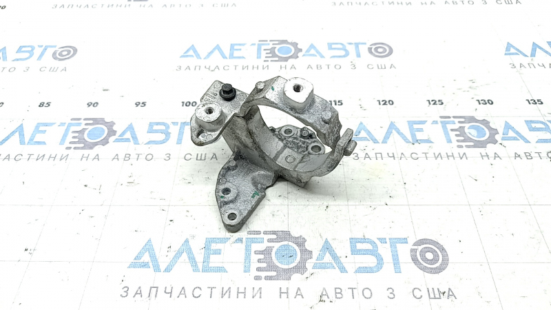 Кронштейн вспомогательного насоса охлаждения Volvo XC60 22-26 B5, B6 2 части
