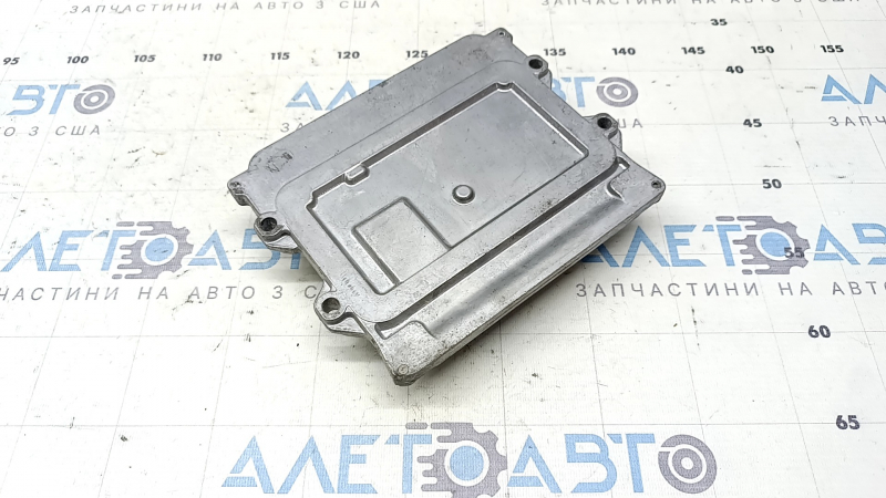 Блок ECU компьютер двигателя Volvo XC60 22-26 B6 надломаны фишки
