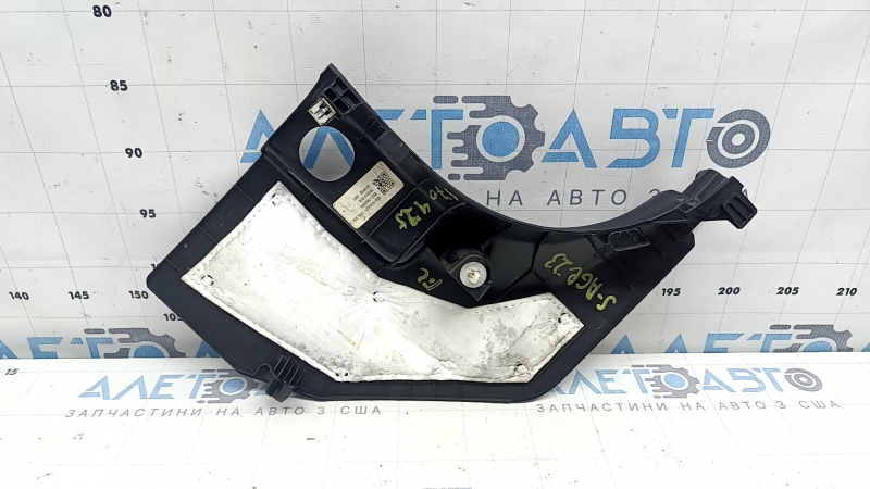 Ornament montan stânga față inferior pentru Kia Sportage 23-26, negru, zgârieturi, gata de curățare chimică