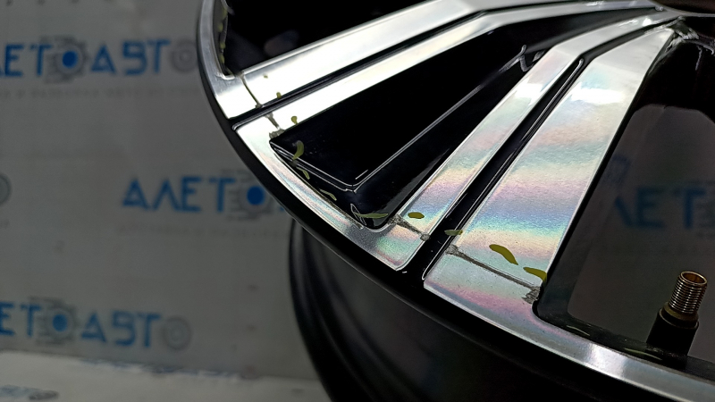 Диск колесный R20 x 8J ET52.5 Volvo XC60 22-25 бордюрка
