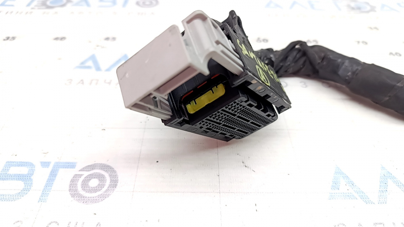 Cip galben pentru computerul ECU al motorului Hyundai Santa Fe 24-26 HEV