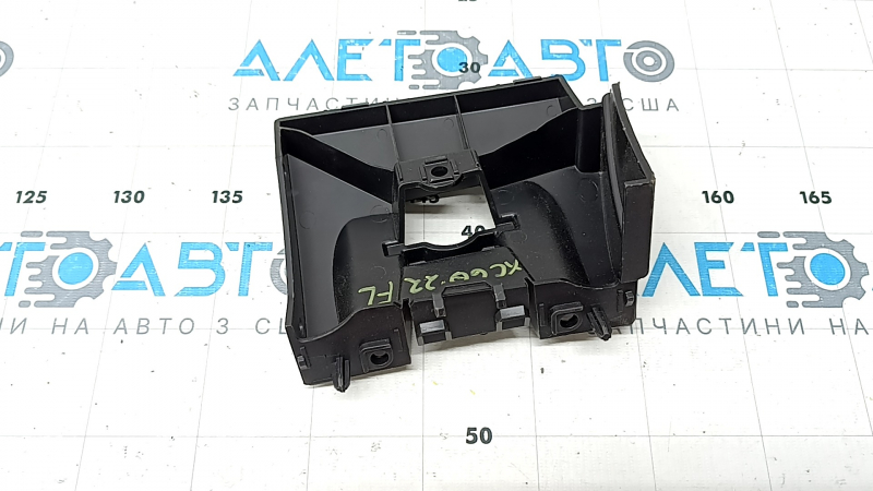 Suport pentru ornamentul inferior al aripii, stânga față Volvo XC60 18-26