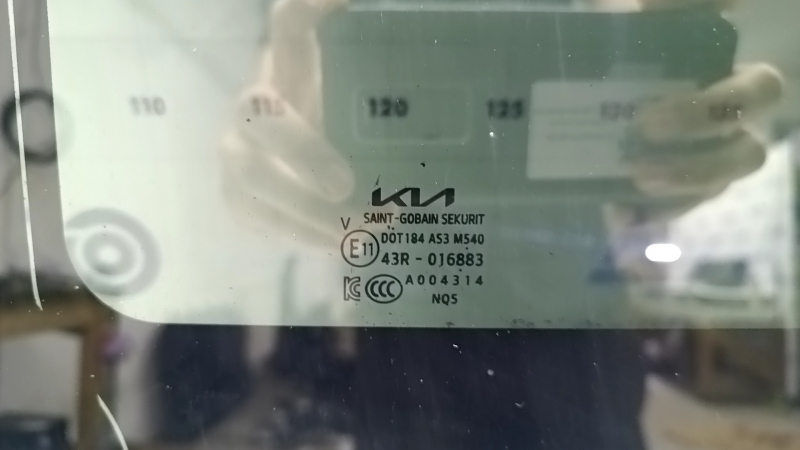 Geam panoramic spate pentru Kia Sportage 23-26