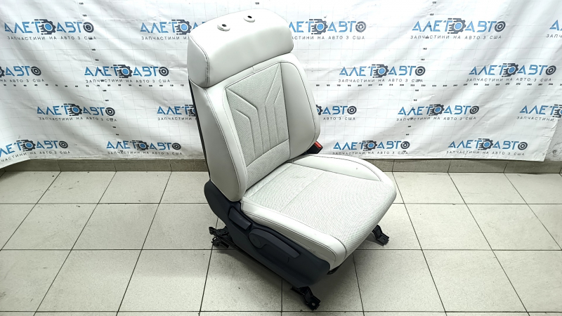 Пассажирское сиденье Hyundai Santa Fe 24-26 с airbag, электро, подогрев, кожа серая, под химчистку